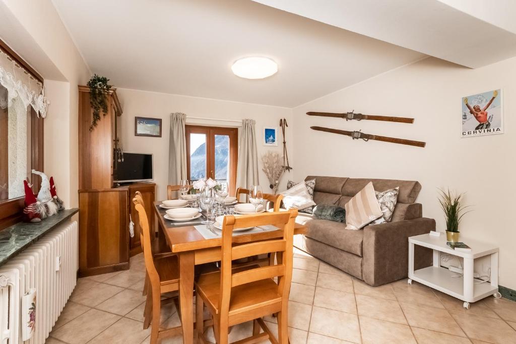 Relax & Sports -Cervinia- Maison Valtournenche, Valtournenche