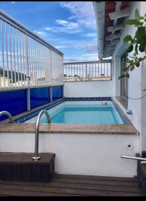 Cobertura Exclusiva em Copacabana com Piscina, Jacuzzi e Churrasqueira Ao Lado do Copacabana Palace, Rio de Janeiro