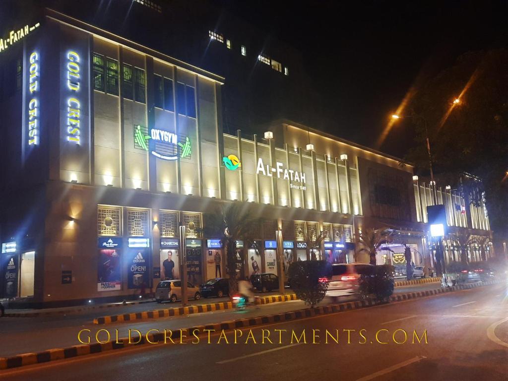 Goldcrest Apartments, Lahore