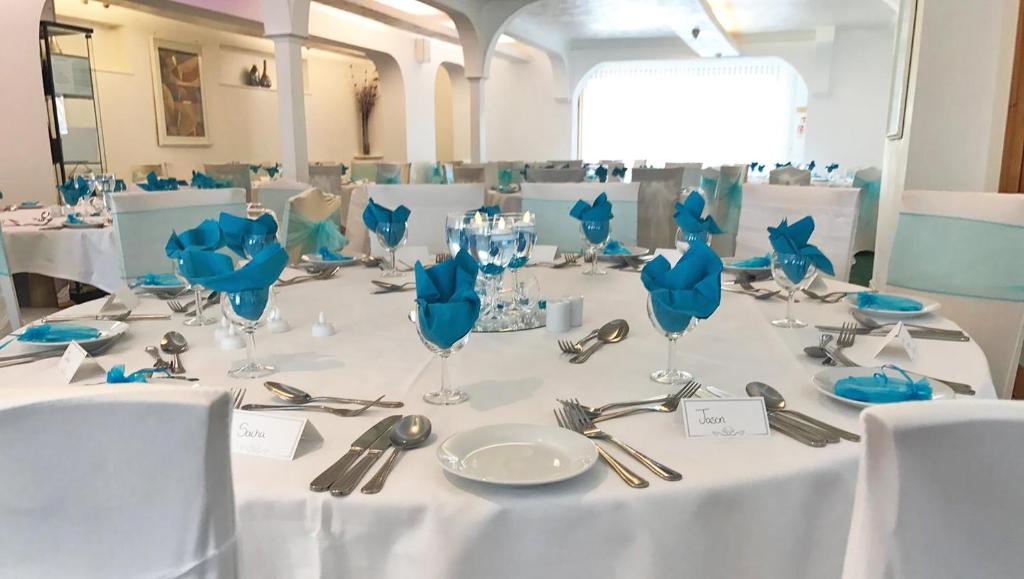 Banquet hall