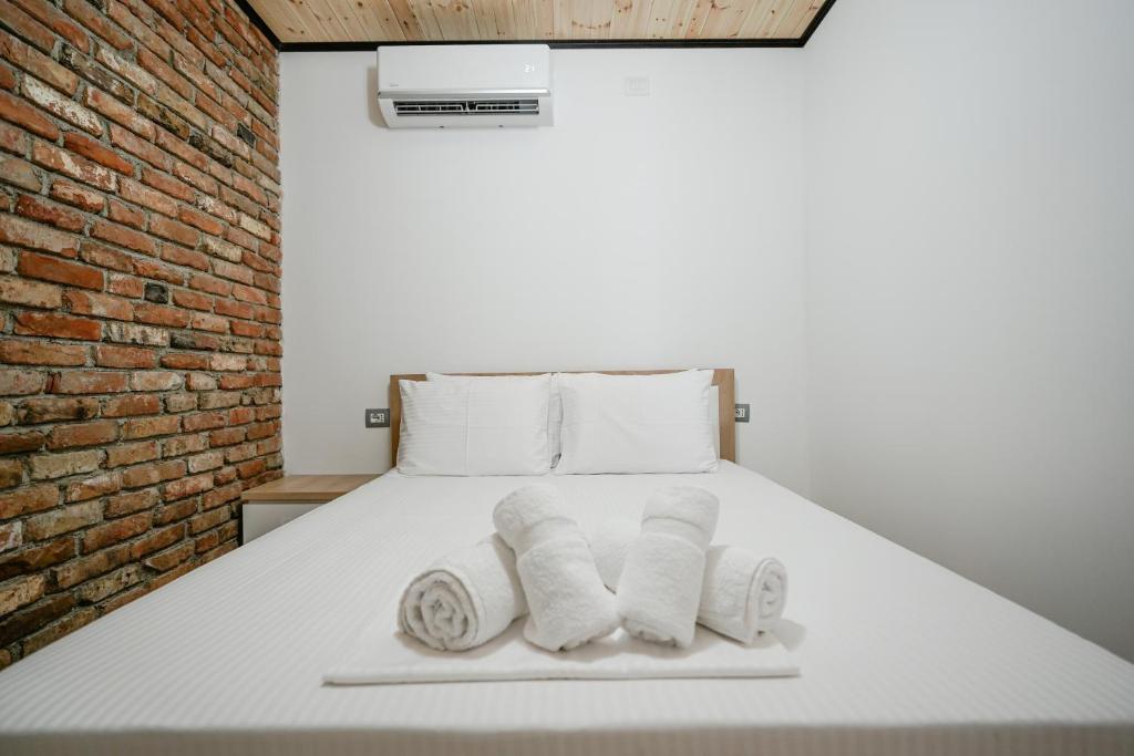 Ora Apartment, Gjirokastër