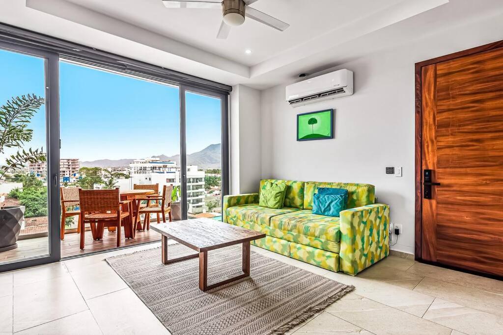 Condo Madeira View, Puerto Vallarta