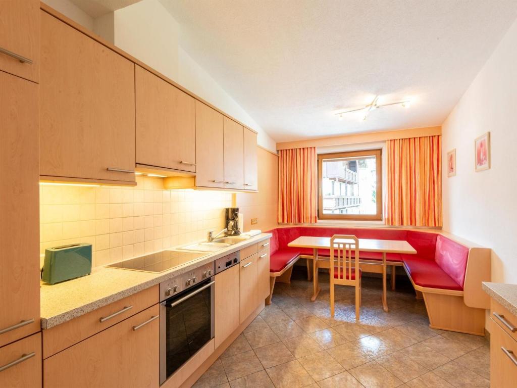 Mountain apartment with balcony for families - 4