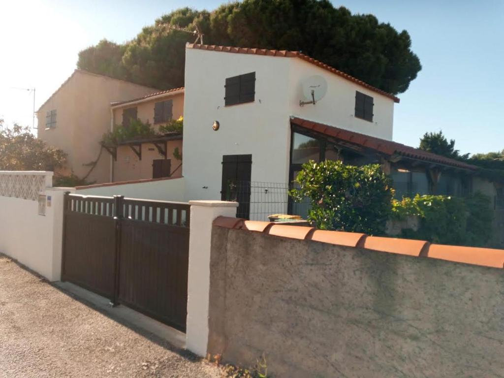 les bleuets, Sainte-Marie-la-Mer