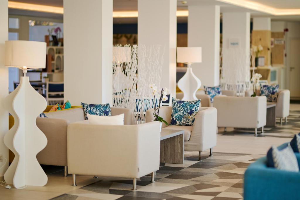 AluaSoul Carolina - Adults Only — Hotel building in Capdepera, Balearic Islands