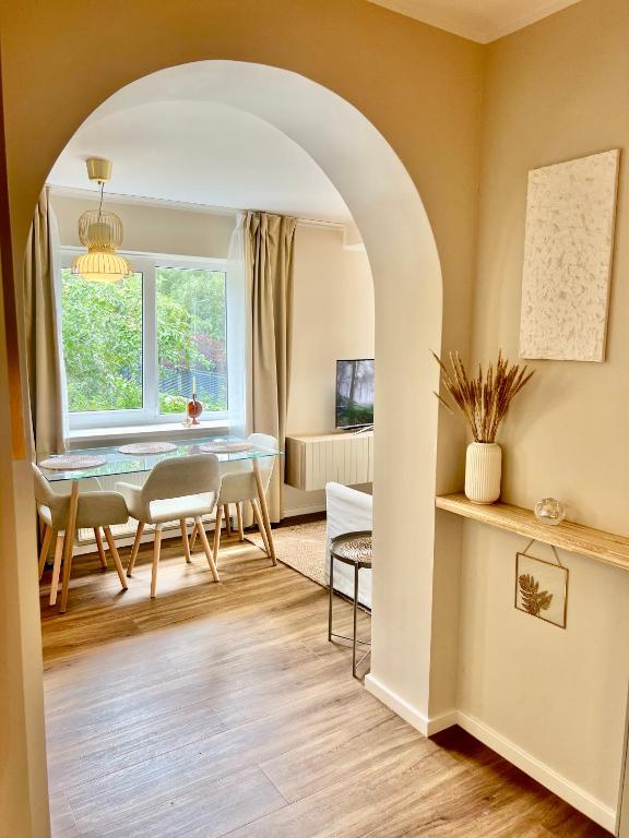 Dabintos sunny arch, Druskininkai