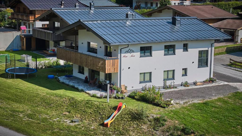 Haus Joan - Apartments, Saalbach Hinterglemm