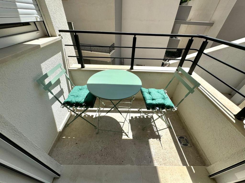 One bedroom Apartment 777 - 2