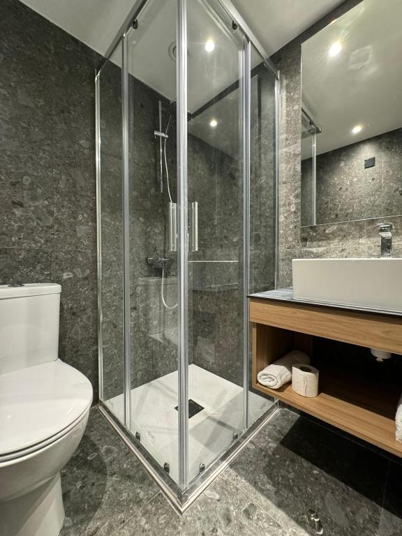 Sunflower Hotel Apartments — Hotel rooms in Larnaca, Larnaca Region