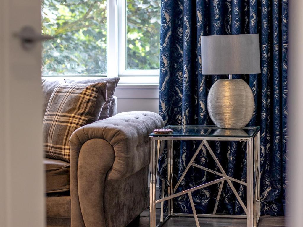 Pass the Keys Renfrew Town Centre Easy Link to Glasgow City, Renfrew