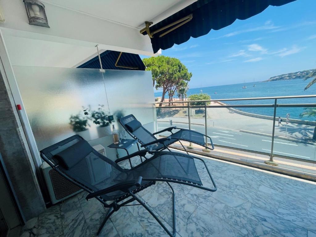 Appartement Antibes terrasse en front de mer - 5