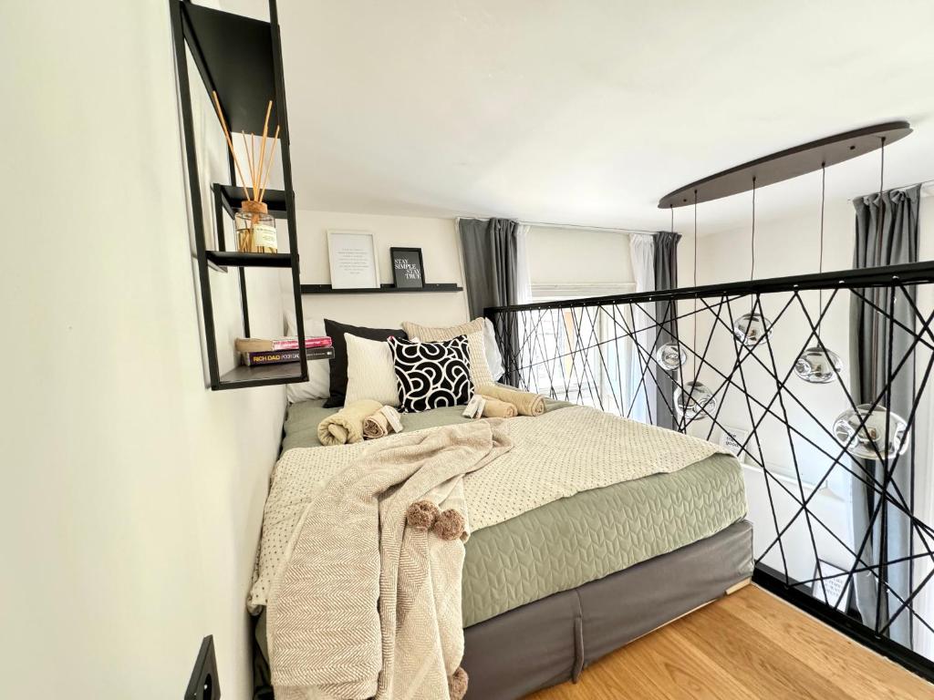 Fresh Look at From 26 Rentero Modern High Ceiling Loft With Terrace Apartment