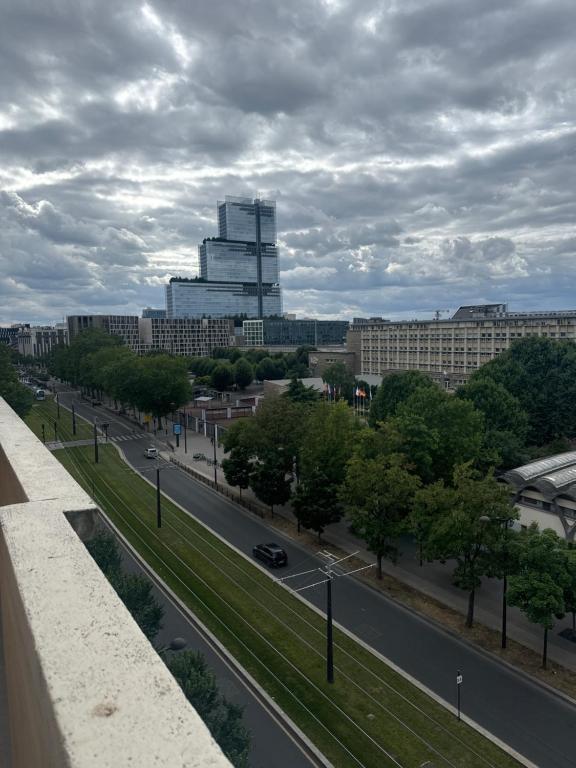 Appartement spacieux avec une belle vue sur le Tribunal de Paris - 4
