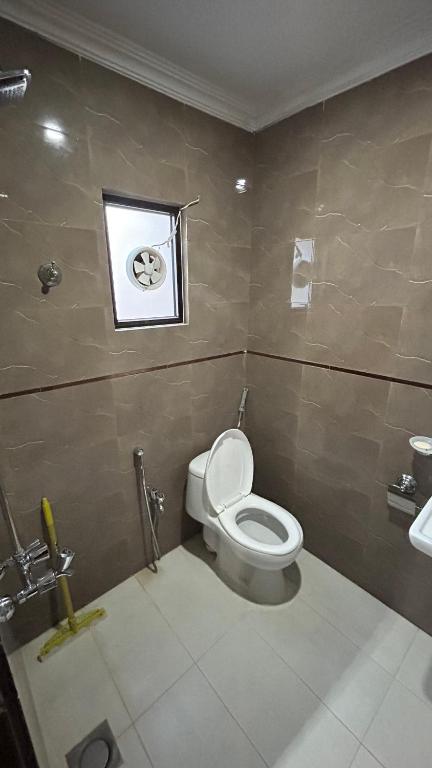 Penthouse Suite, Rávalpindí