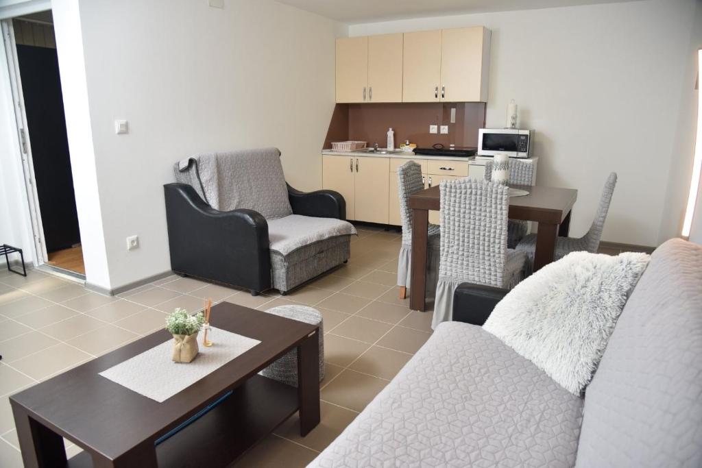 Boja Zalaska - kameni apartman - 3