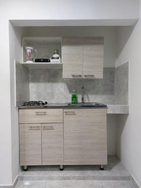 Apartaestudios Lido - 4