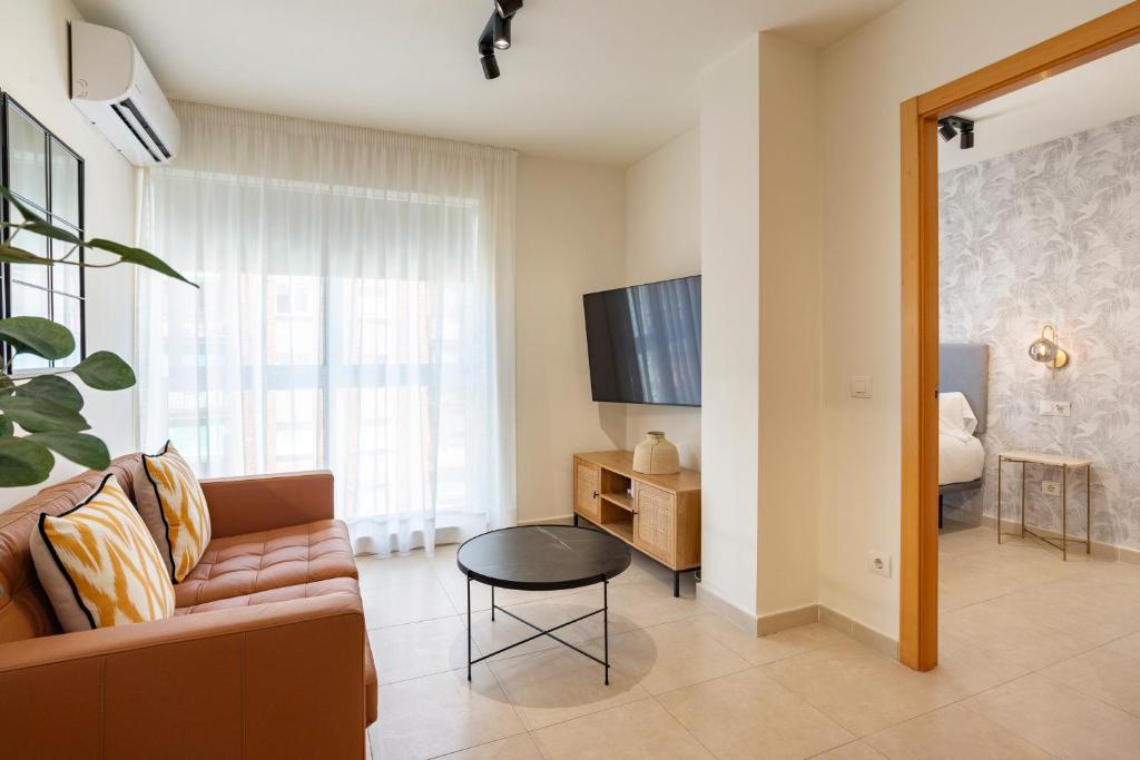 Claret I by ELE Apartments - 3