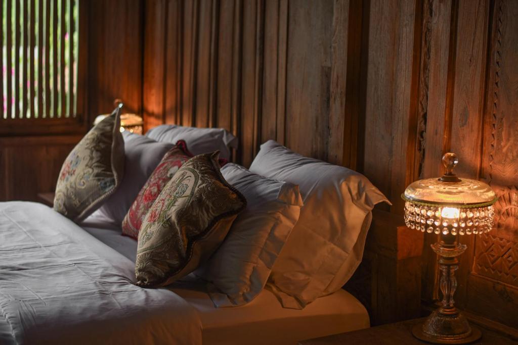 Salty Cowboy Luxury Cottages Kedungu