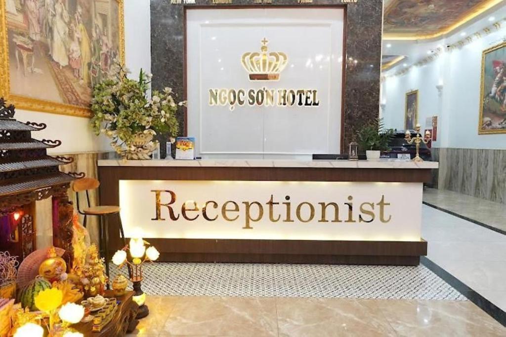 Ngoc Son Hotel