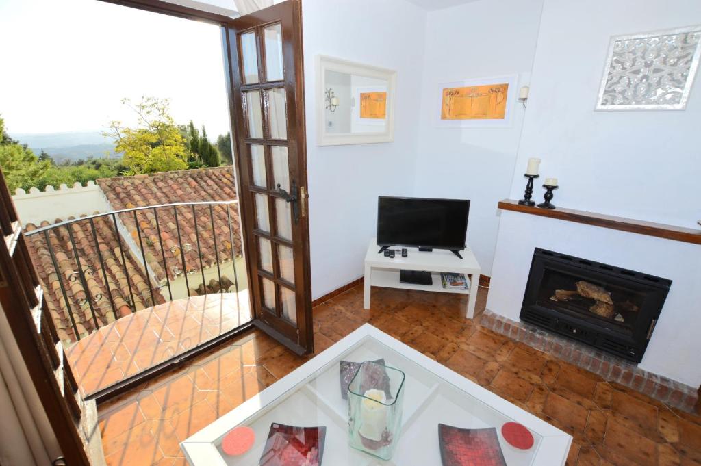 Mijas La Nueva 3 Bed House - 4