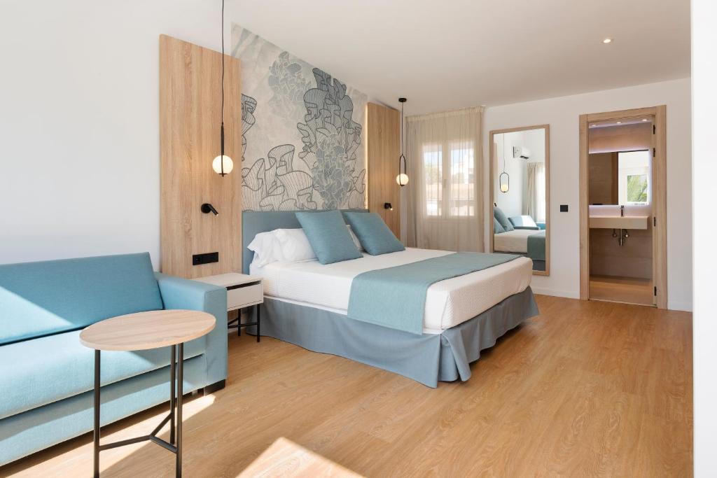 Hotel Palia Tropico Playa — Palma Nova, Balearic Islands