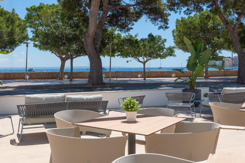 Hotel Palia Tropico Playa — Palma Nova, Balearic Islands
