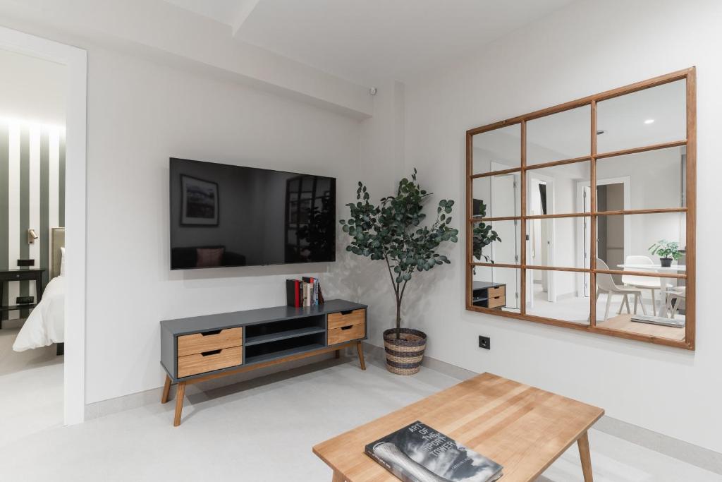 LAUREL-MintyStay Apartments 2 - 4