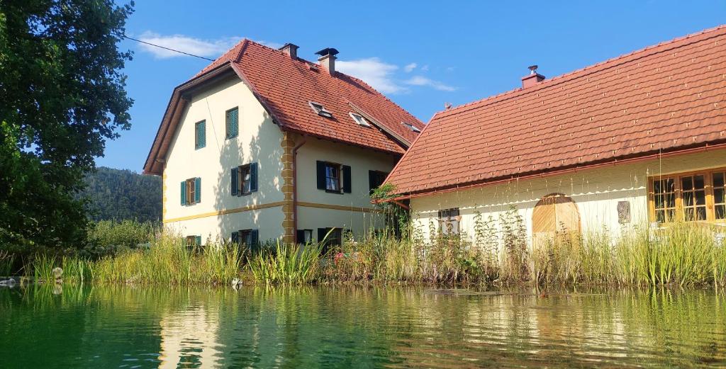 Apartment in traumhafter Lage mit Naturbadeteich, Ferlach