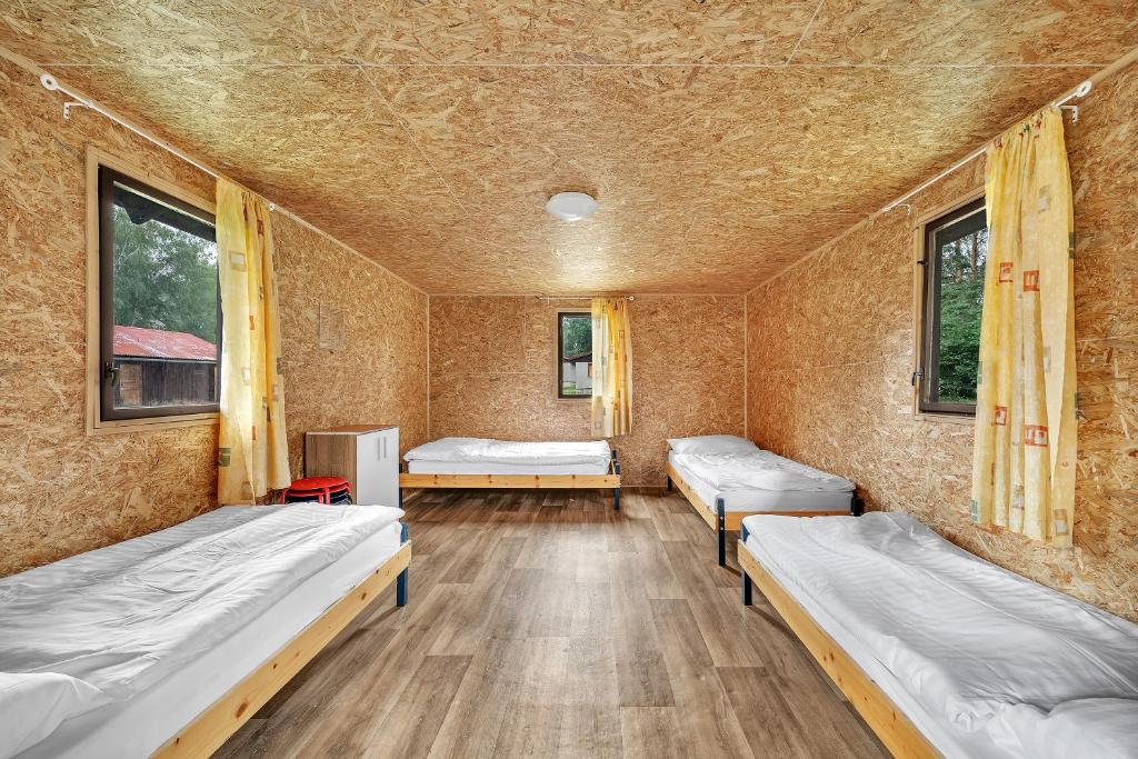 Chatová osada Bílý Kámen, Doksy