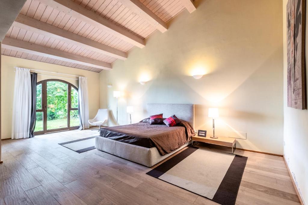 Cignella Resort — Hotel rooms in Trequanda, Tuscany