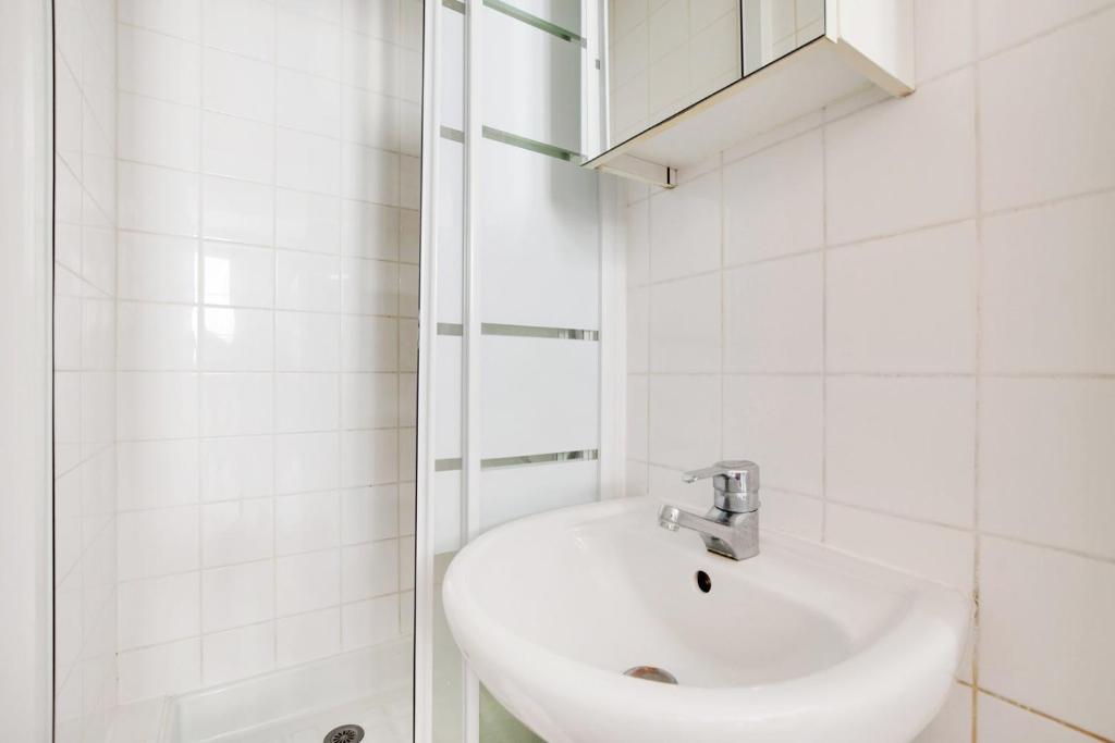 GuestReady - Cosy studio in the heart of Châtelet - 5