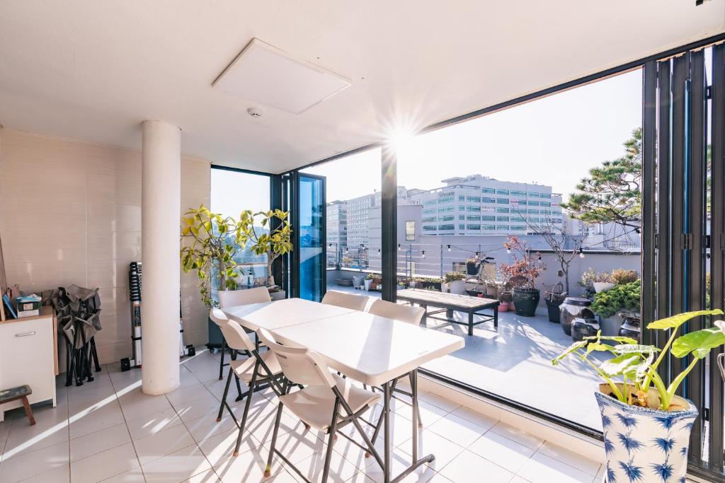 숙소 내부 전경