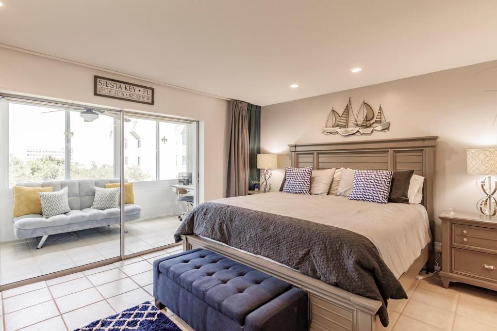 1255-403 Panoramic Paradise with Gulf and City Views, Sarasota