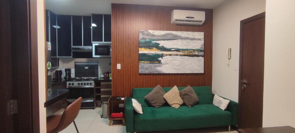 Nuevo Apartamento de 1 dormitorio, cerca de Equipetrol amoblado con Internet y Parqueo bajo techo - 1