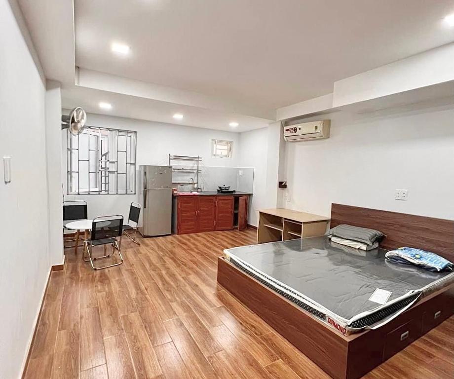 White House, Ho Či Minovo Město