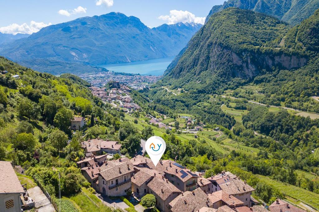 Appartamento Borgo Pastoedo near Lake Tenno - Happy Rentals - 2