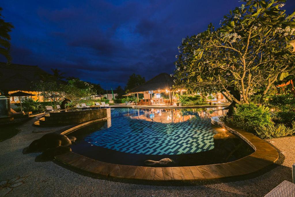 Great swimming pool