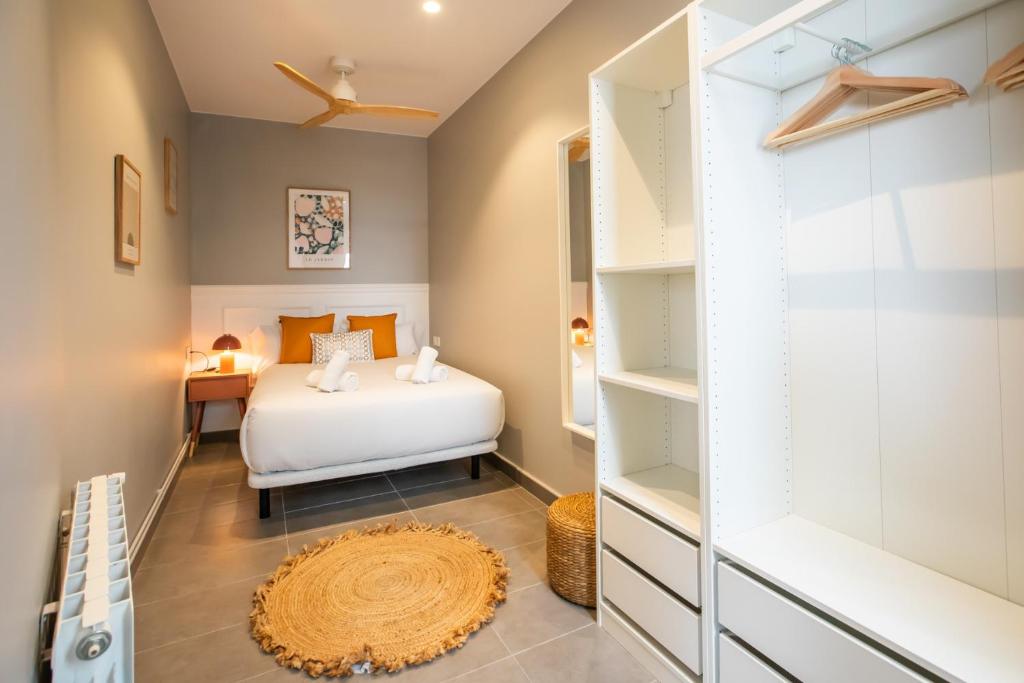 43MAL1000-Nice&Bright 2BR flat next to Sagrada Familia - 3