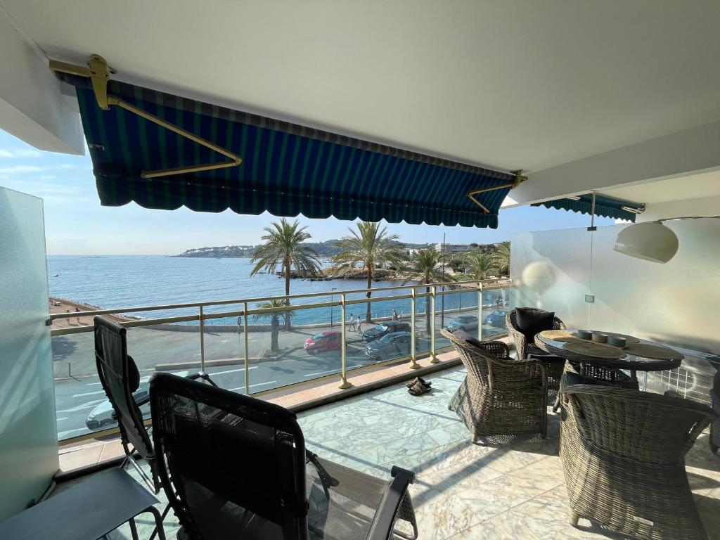 Appartement Antibes terrasse en front de mer - 3
