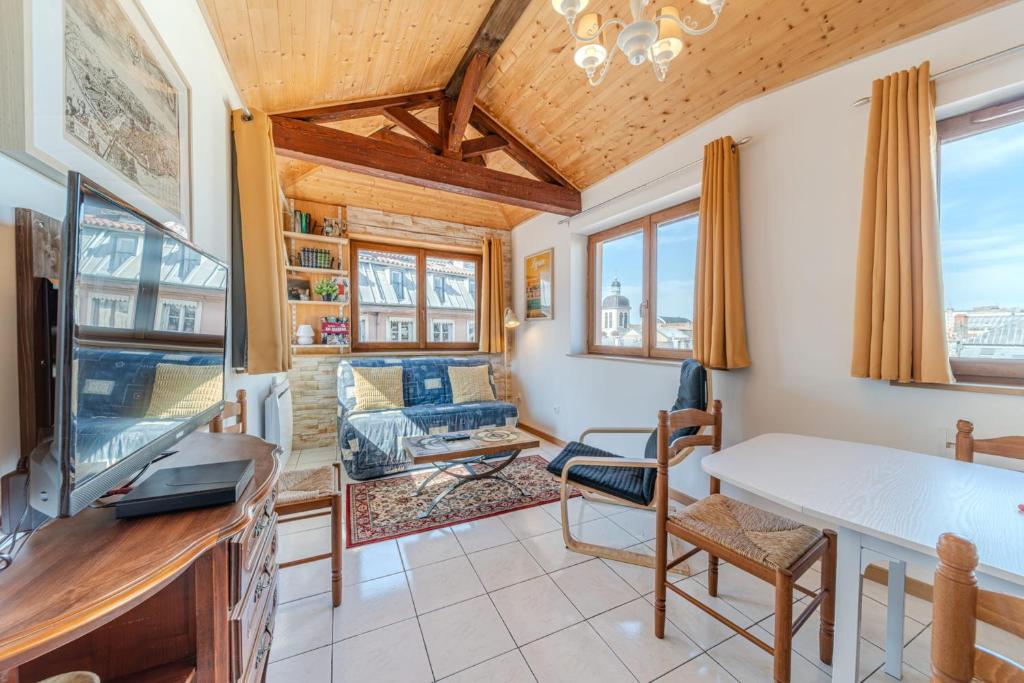 Charming duplex with panoramic view of Cordeliers, Lyon