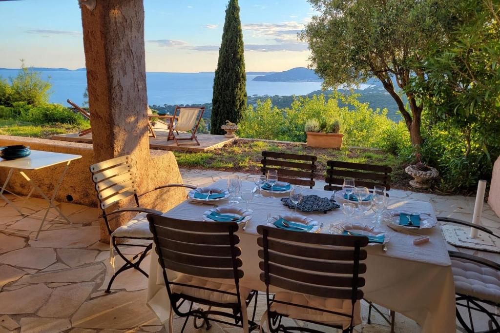 Mas provencal with jacuzzi, La Croix-Valmer