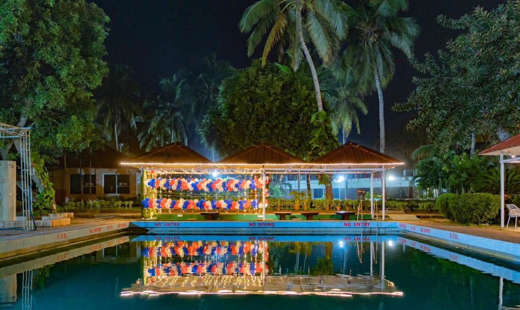 Swimming pool, Toshali Sands in Puri
