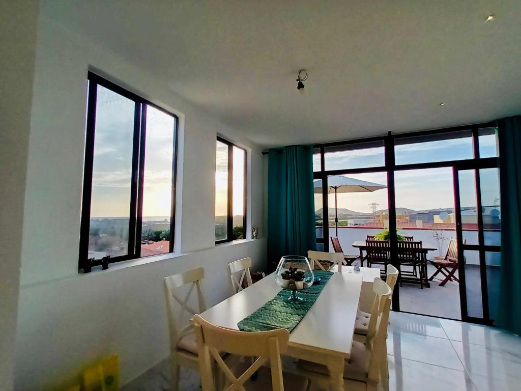 Ocean view Holiday Home - 5