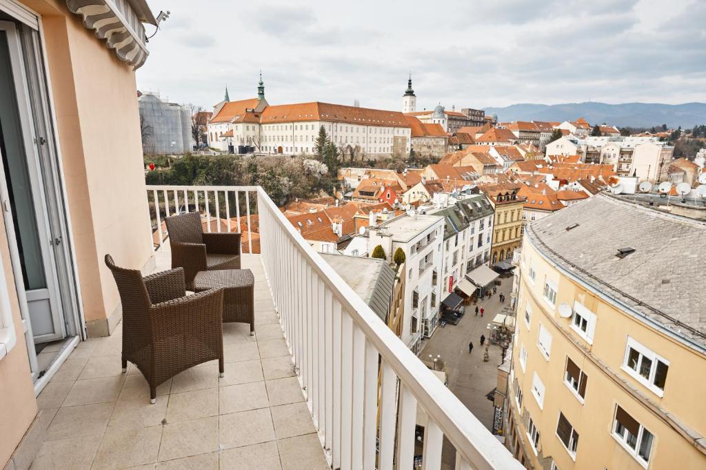Surrounding environment, Irundo Downtown Apartments in Zagreb