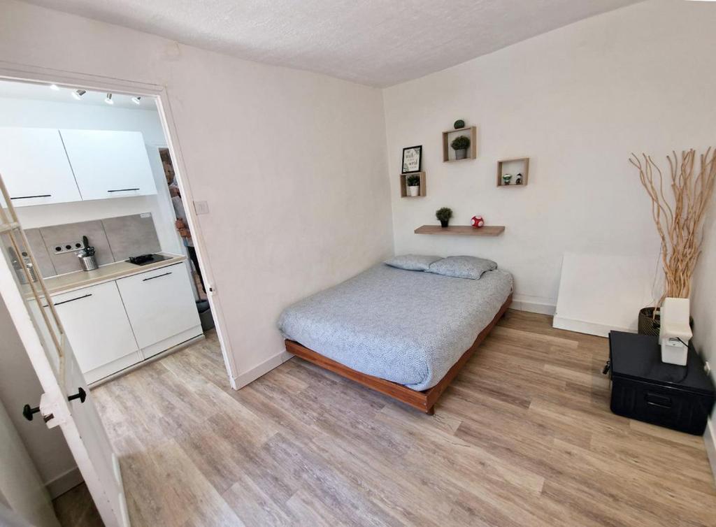 GregBnb - CLIMATISE - T2 Terrasse 38m2 - WiFi - 3