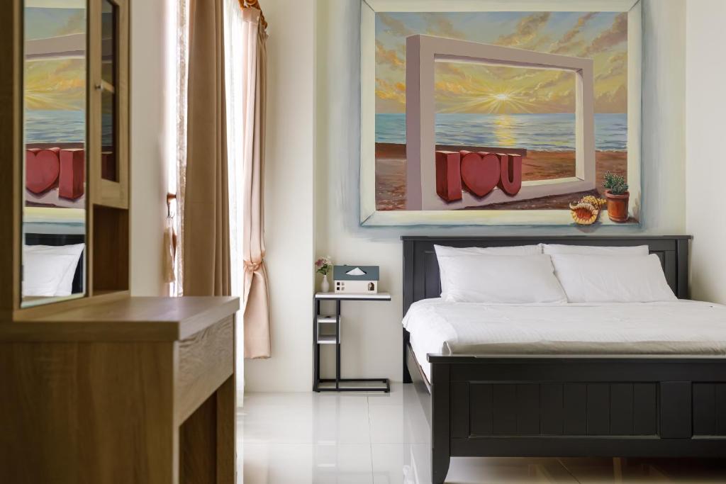 웬 해피니스 낙 유어 도어 호텔 이미지 1