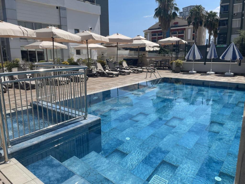 Blue Garden Hotel 호텔 이미지 1