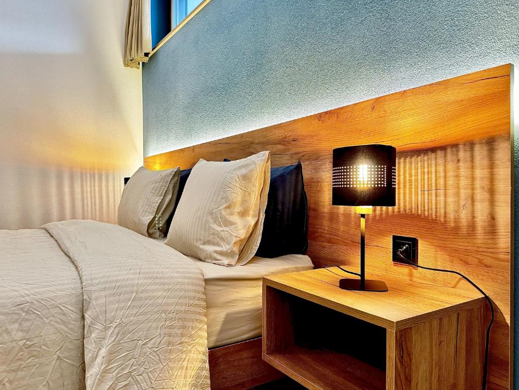 Close to Lake & Chillon Castle, New & Comfortable - 5
