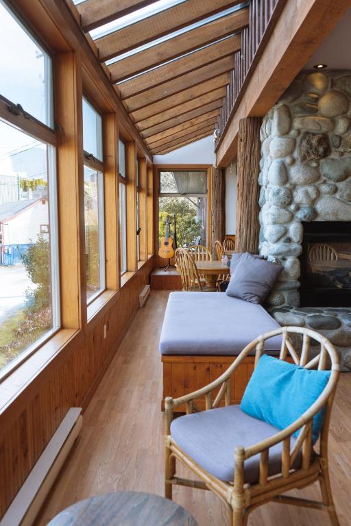 웨일러스 온 더 포인트 게스트하우스 하이-토피노 (WHALERS ON THE POINT GUESTHOUSE HI-TOFINO.)