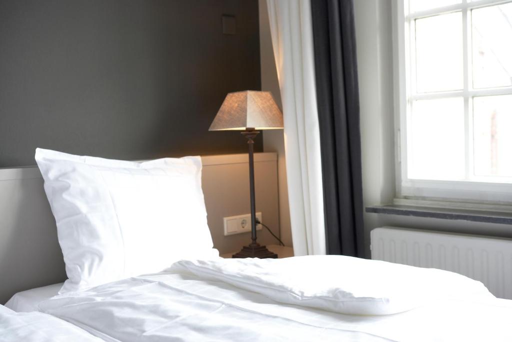 Hotel De Prins photo